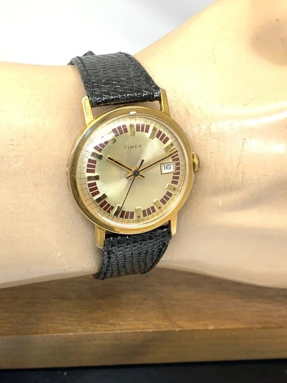 Timex Men's Watch Vintage Manual Wind Gold Dial Black Leather Strap 33mm